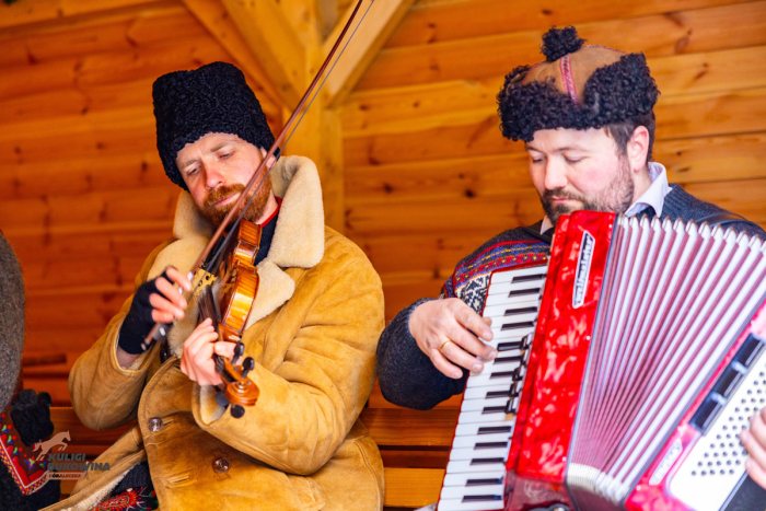 Zdjęcie 26 z galerii: Tam, gdzie skrzypi śnieg i gra muzyka - historia wyjątkowego kuligu